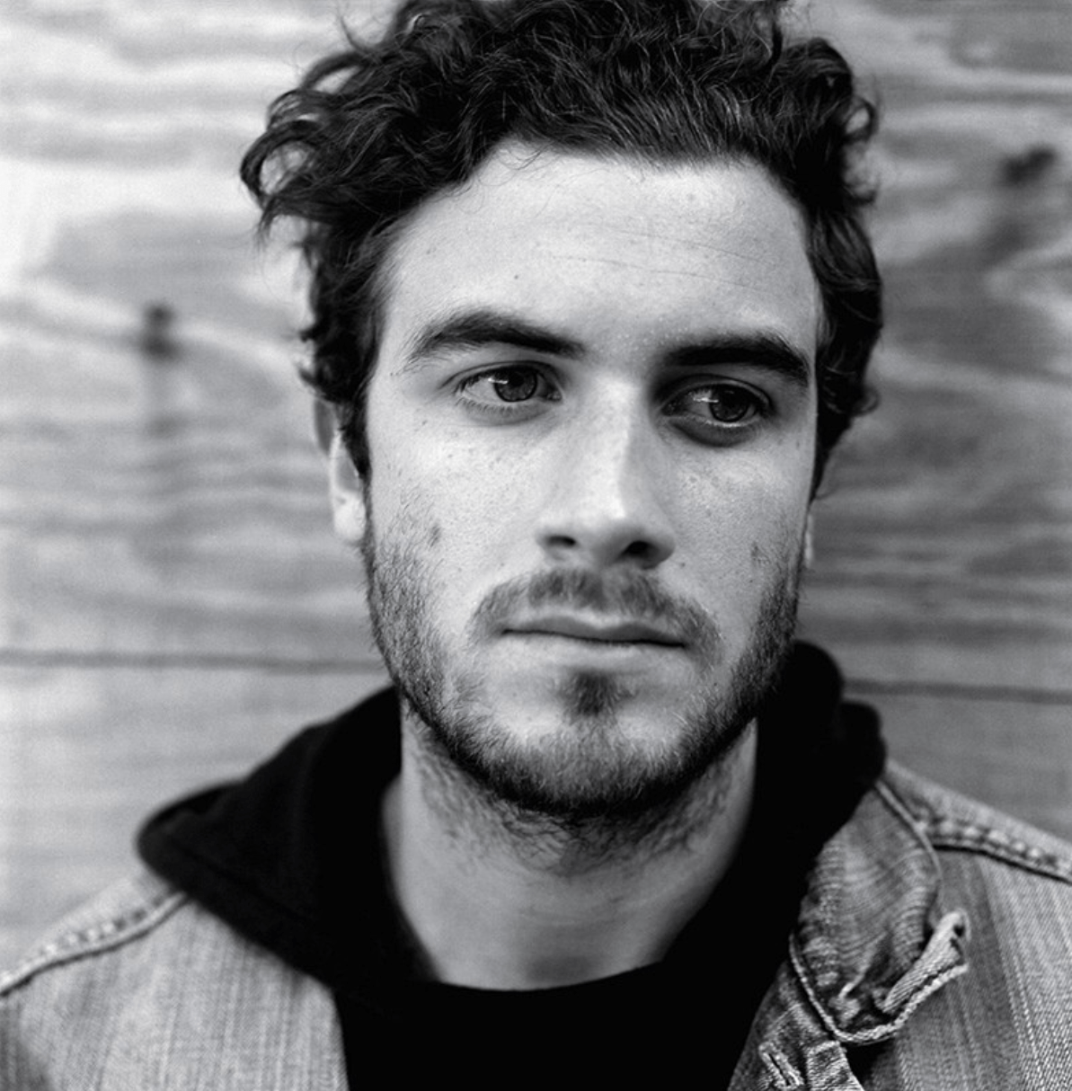 REVIEW: Nicolas Jaar – The three sides of Audrey / No one is looking at U