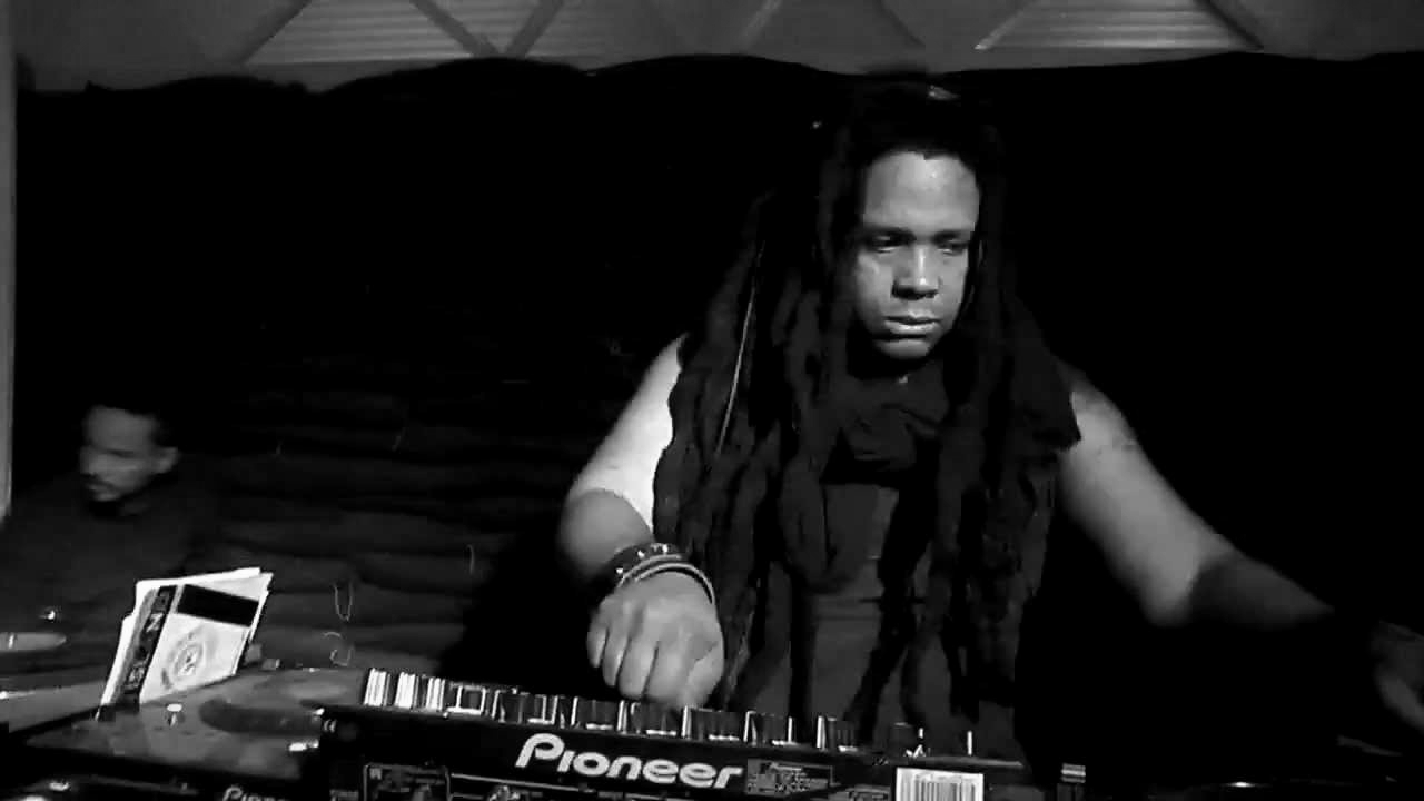 Jamal Moss Unveils New Video In I.B.M. Guise