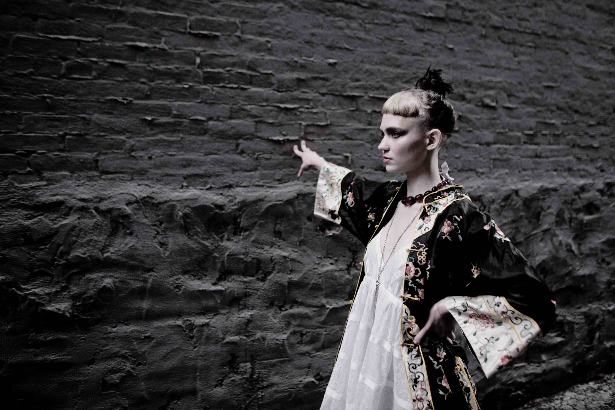 Grimes’ Hyped Acid Reign Tour Kicks off in Europe (February 2016)