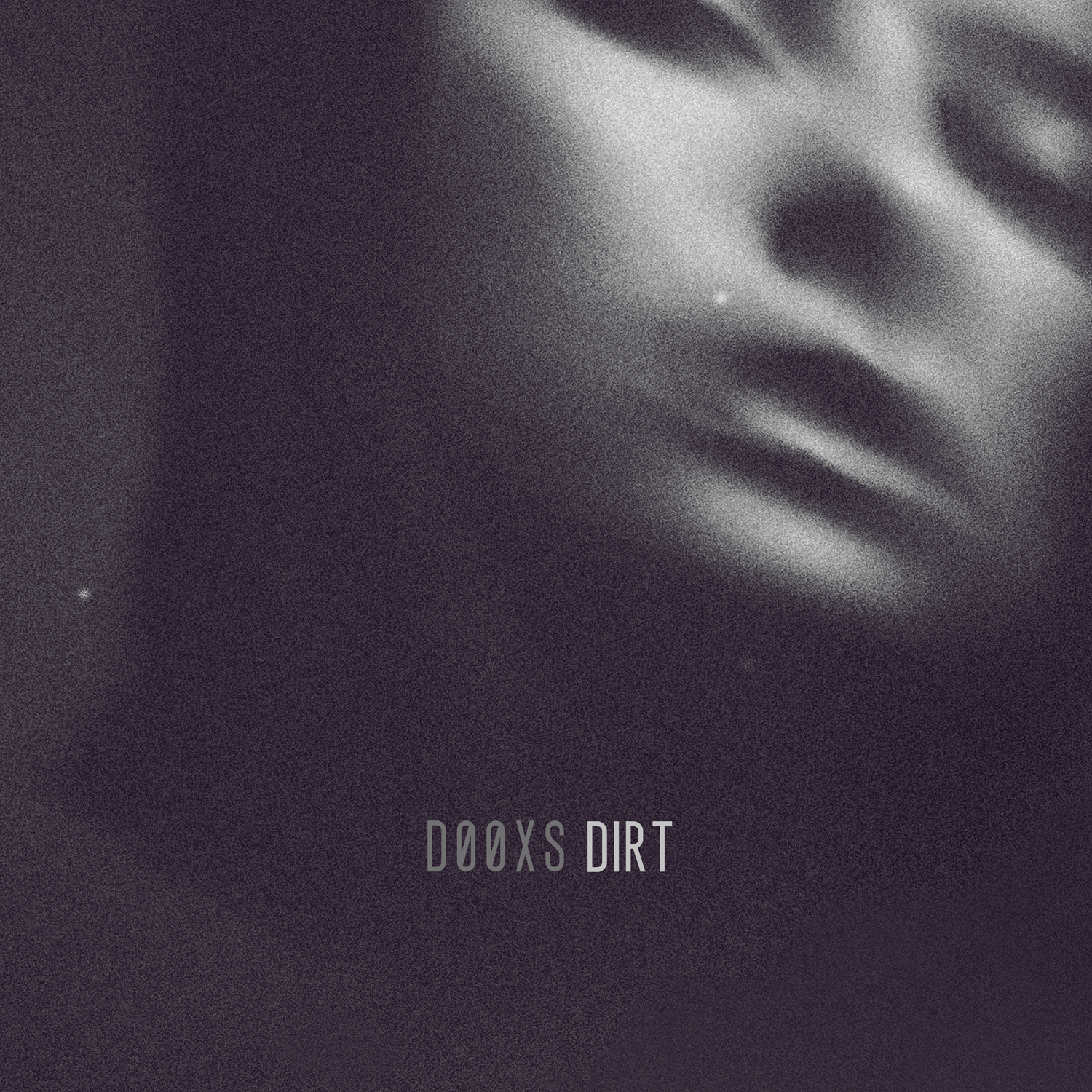 DOOXS share other-worldly new single “Dirt”