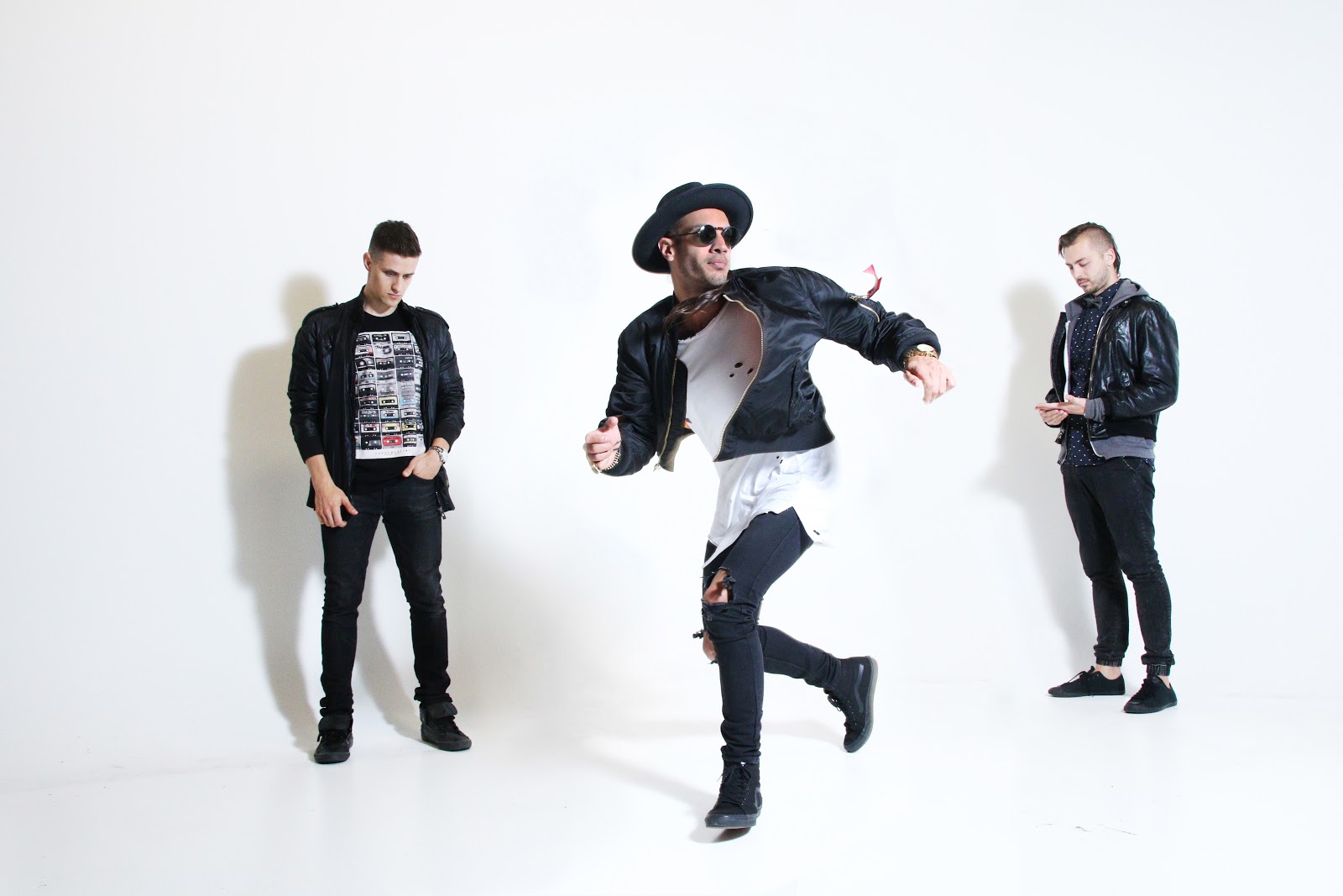 EXCLUSIVE: 5 MINS WITH DiRTY RADiO