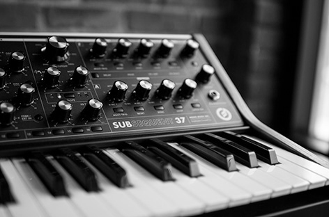 Moog announces full production model of SUBSEQUENT 37 synthesize