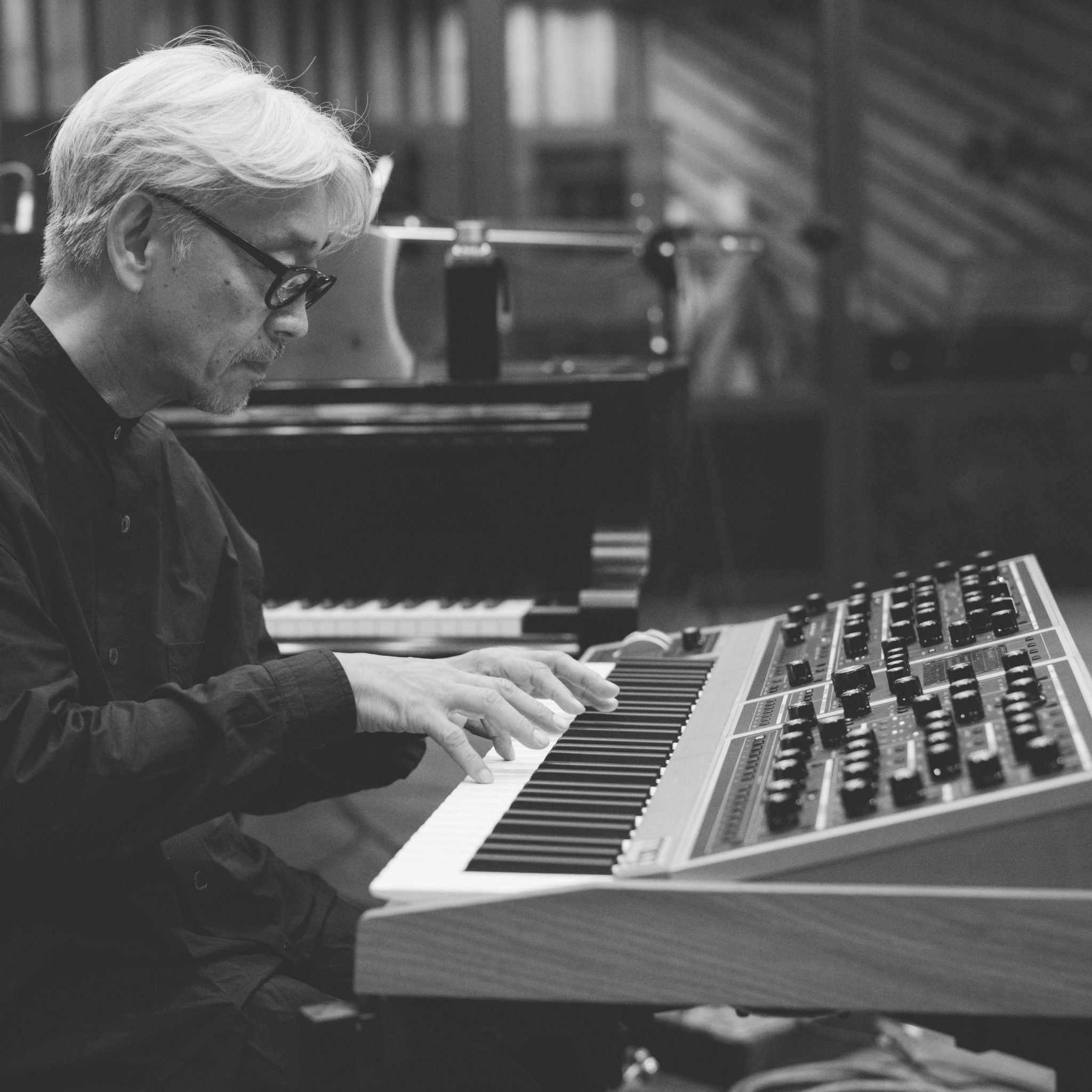 Moog release first polyphonic analog synthesizer in over 35 years, the Moog One